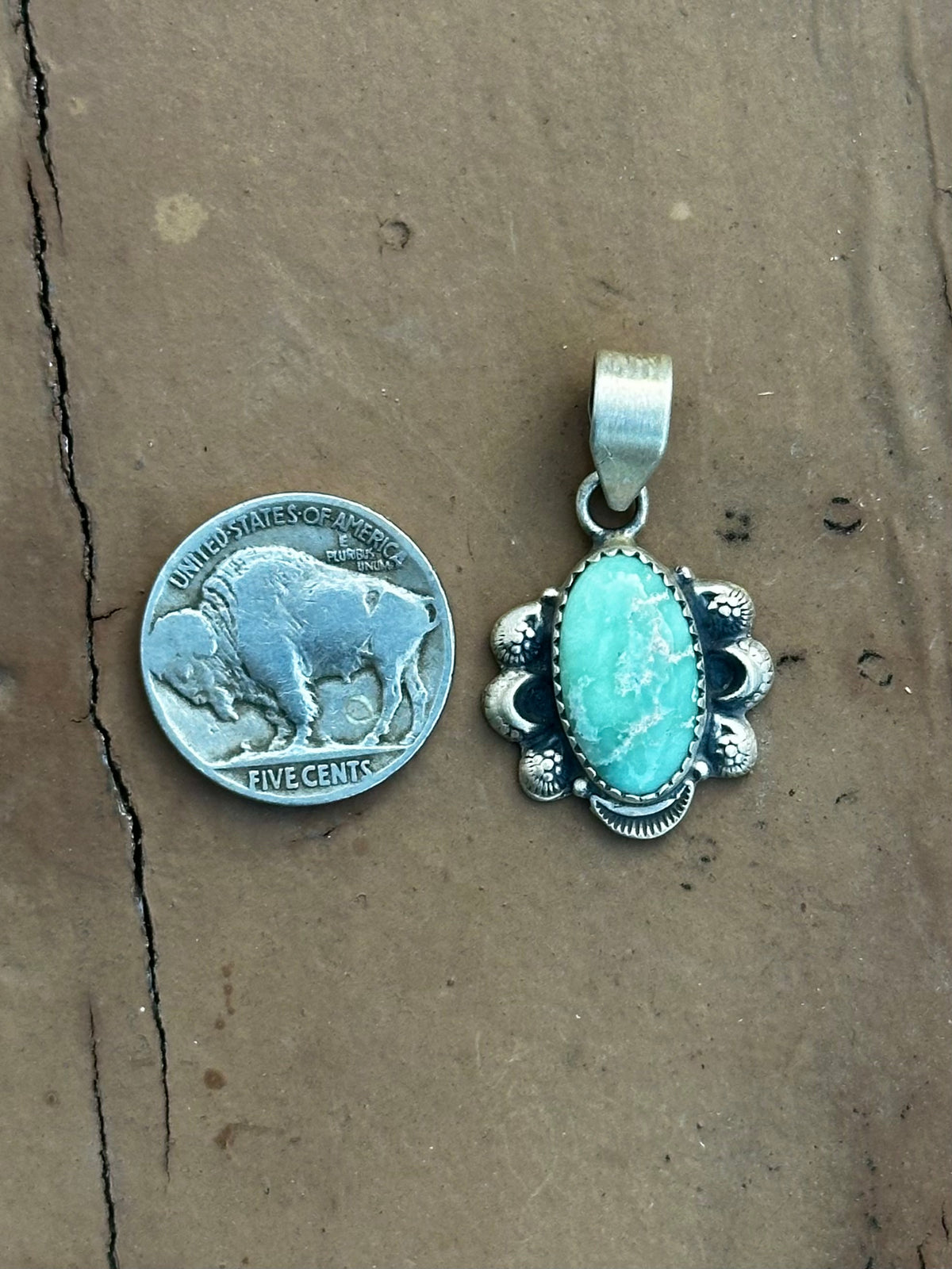 Paloma pendant