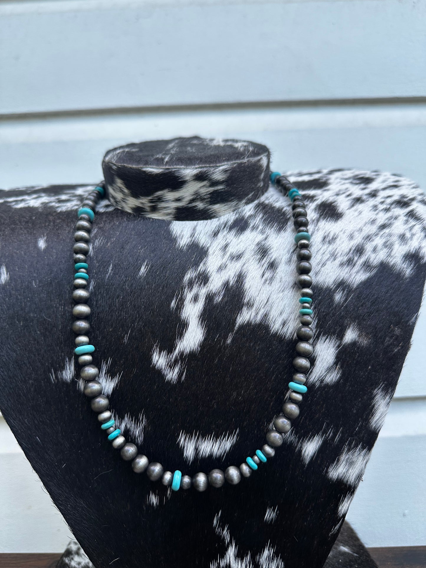 Turquoise cali necklace
