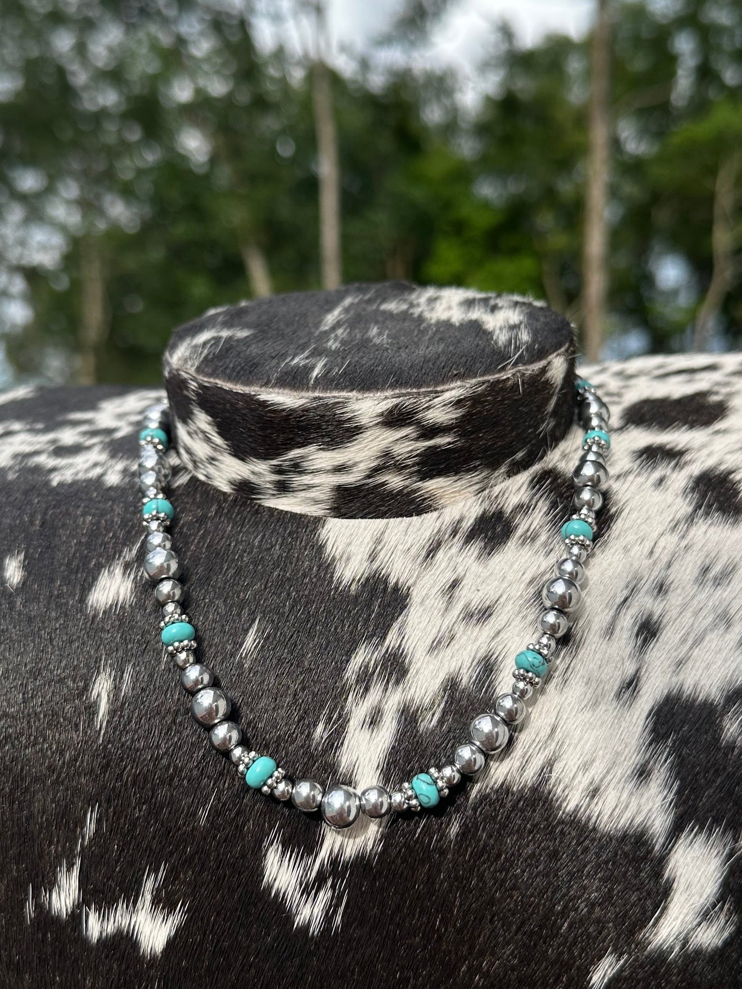 Cove necklace