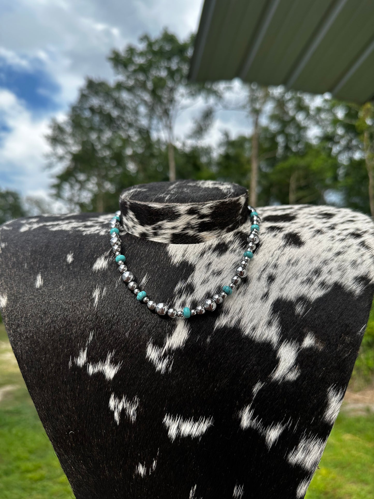 Cayde necklace