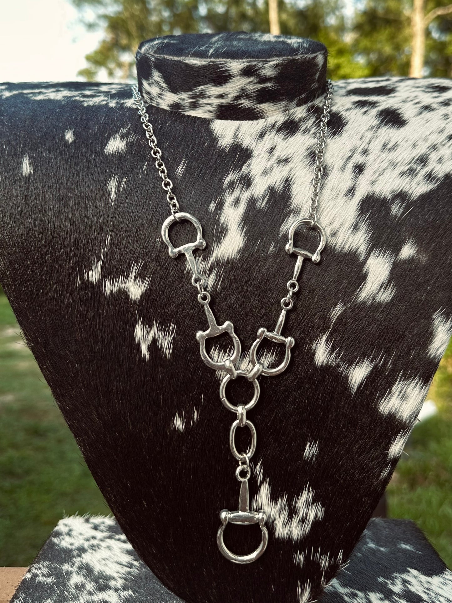 Snaffle bit lariat necklace