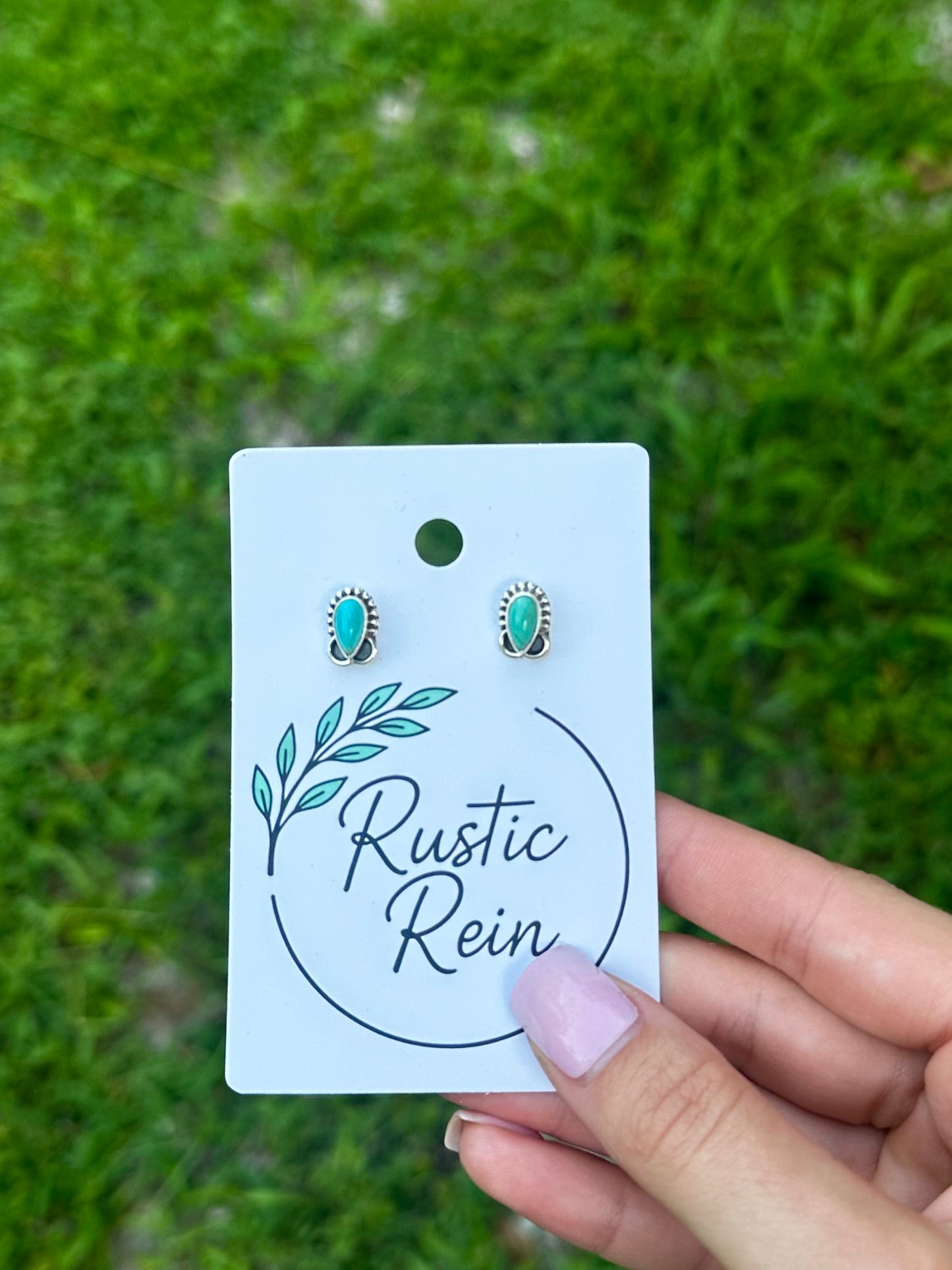 Kingman stud earrings