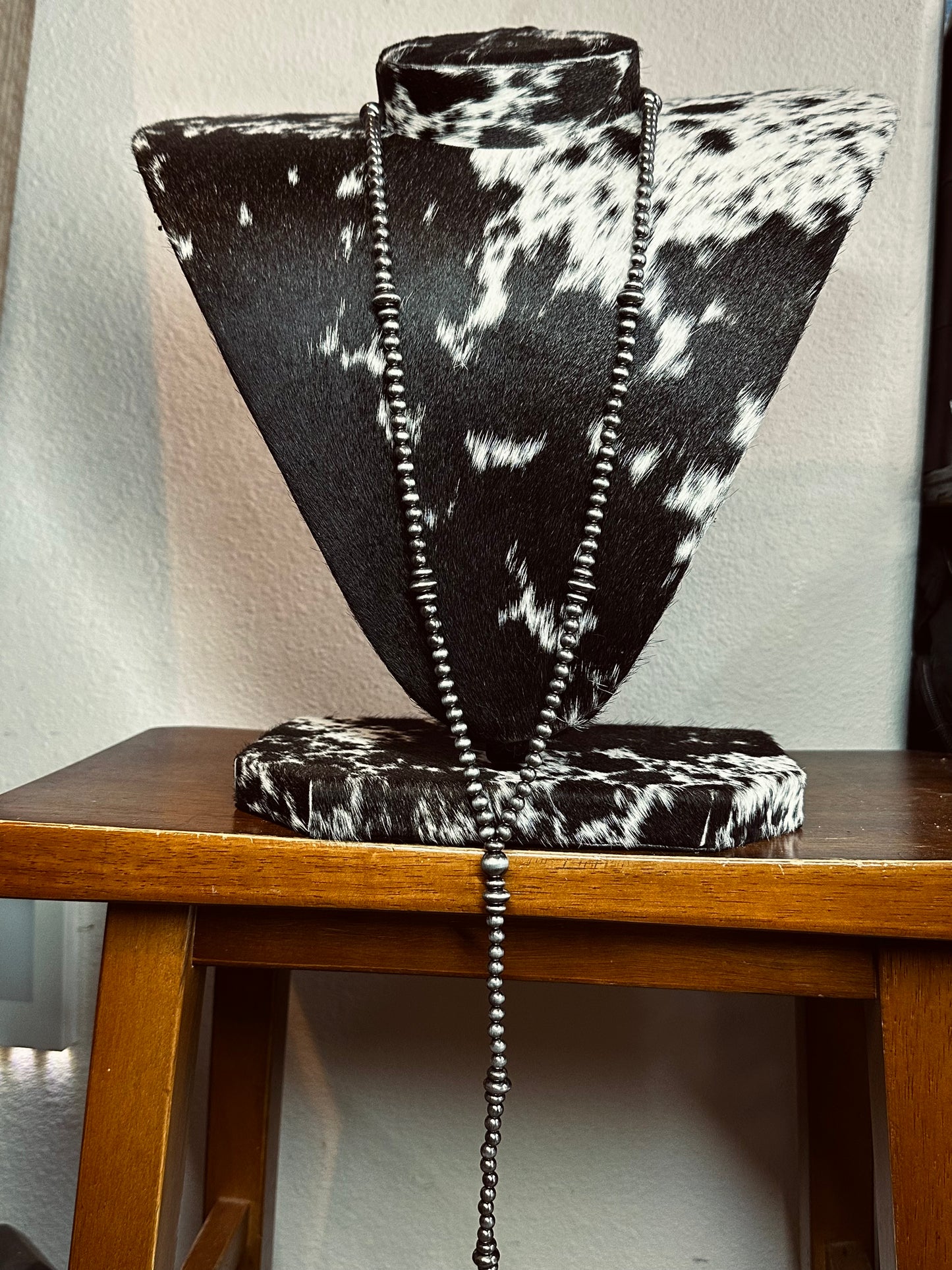 Long lariat necklace