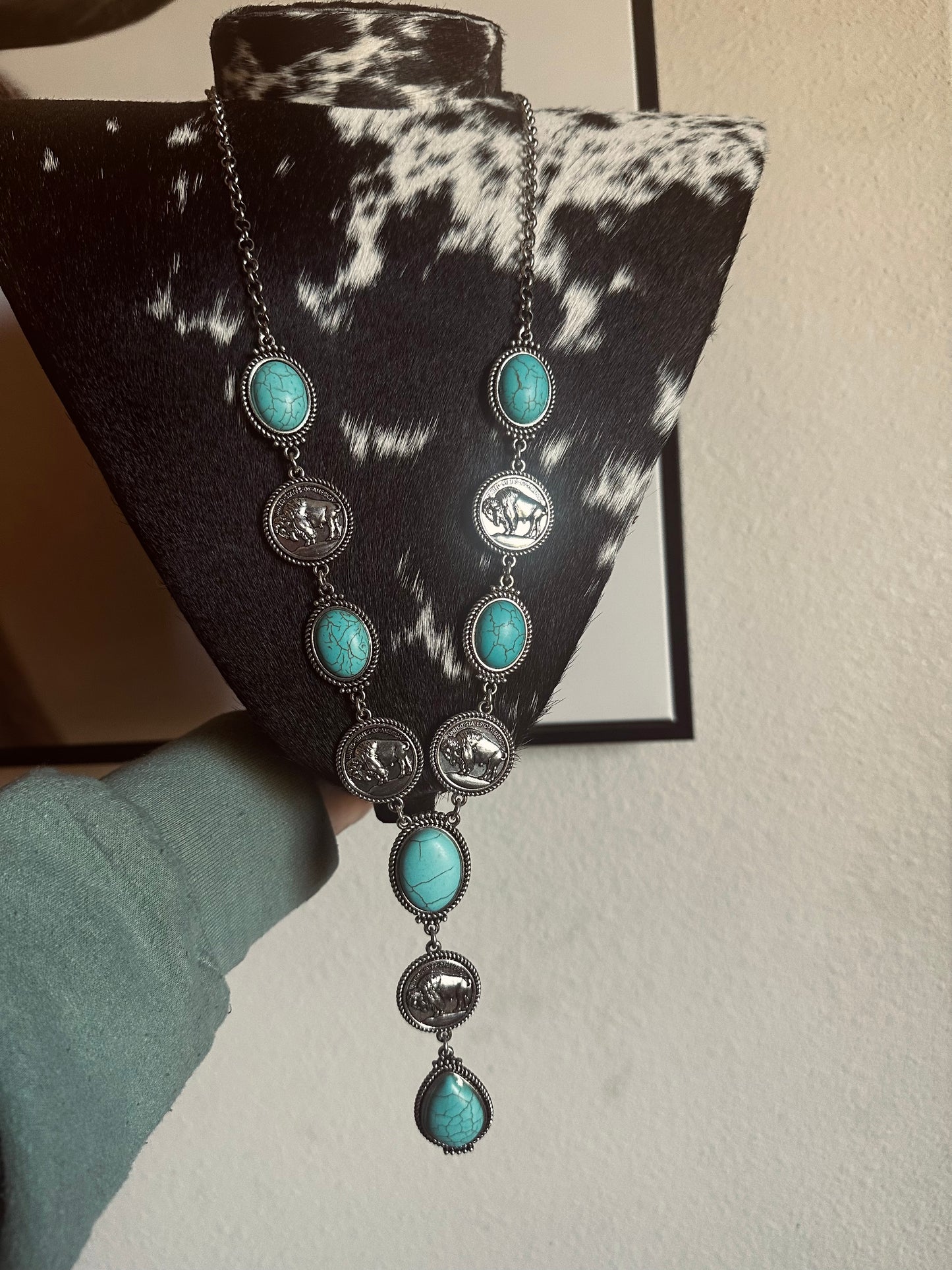 Buffalo lariat necklace