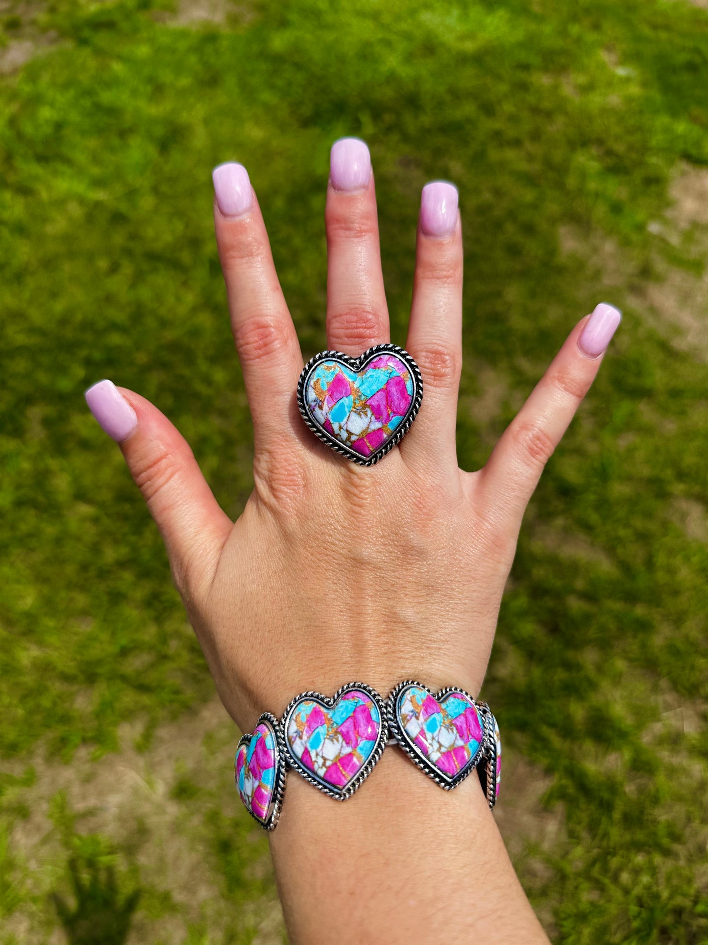 Cotton candy heart stretch ring