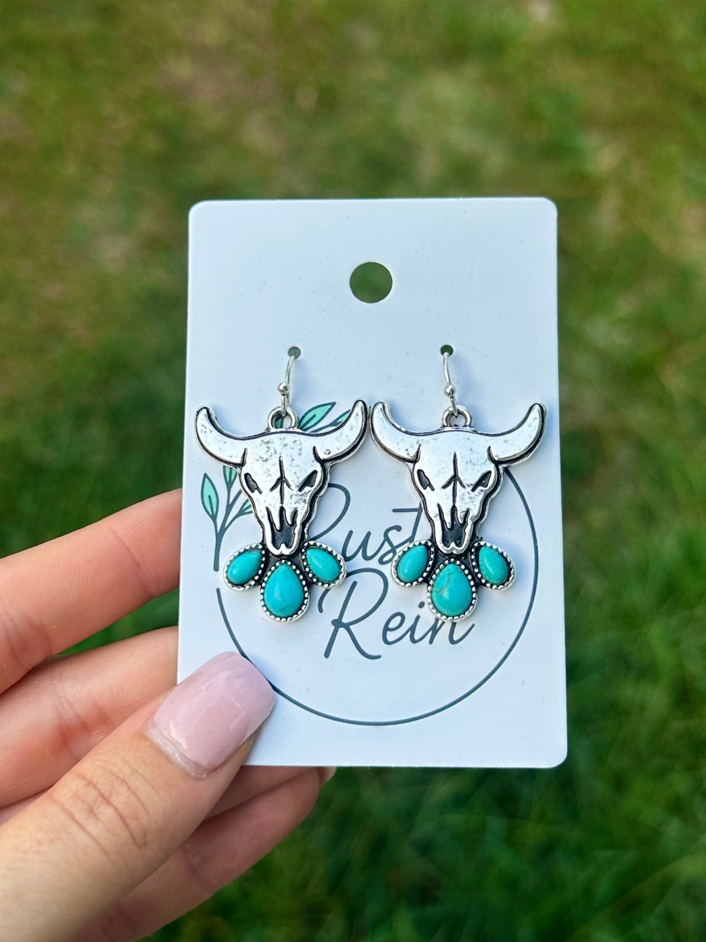 Bull cluster earrings