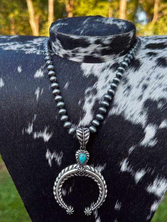 Kayda necklace