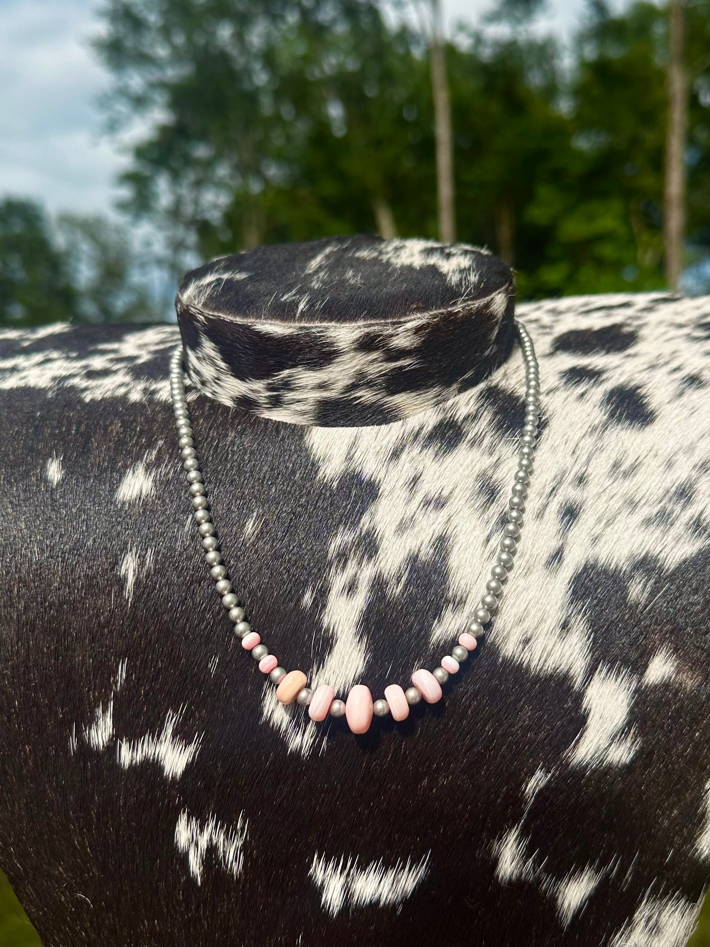 Silver plated pink conch necklace