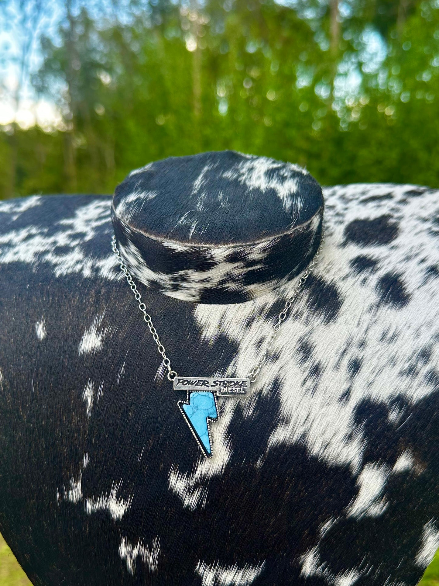 Power stroke necklace