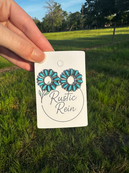 Cisco earrings