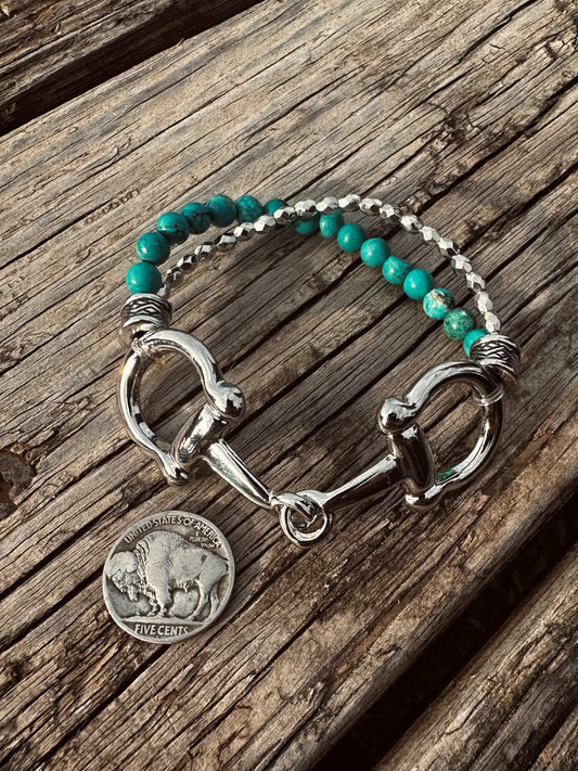 Snaffle bit stretch bracelet