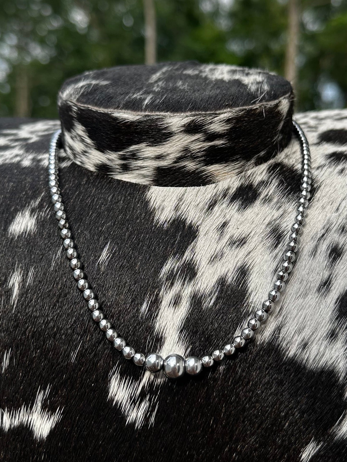 8mm center necklace