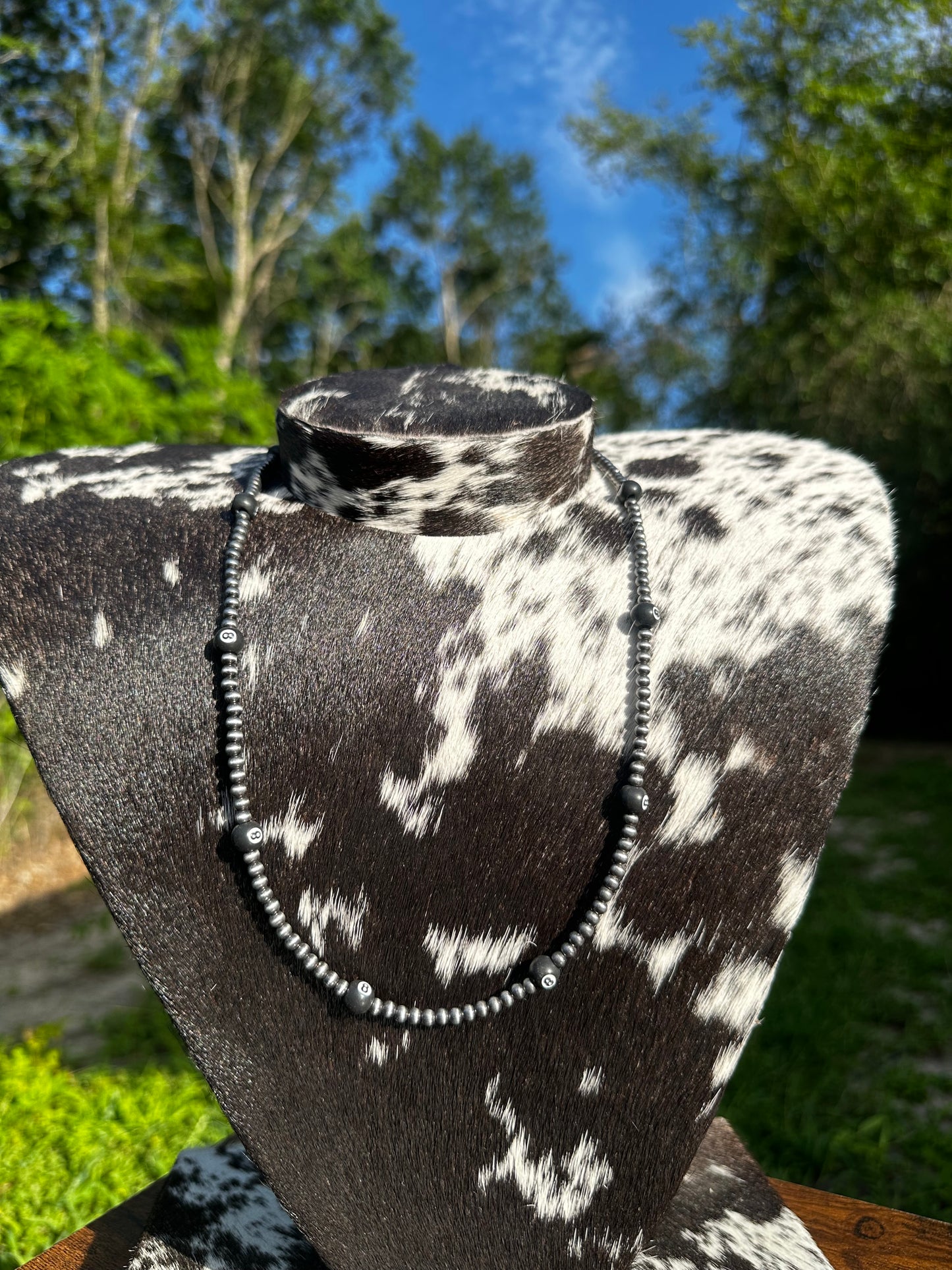 8 ball necklace