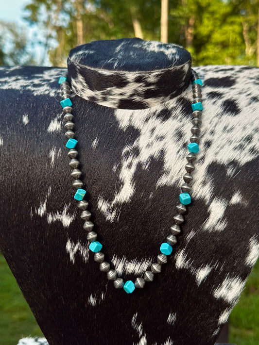 Jolene necklace
