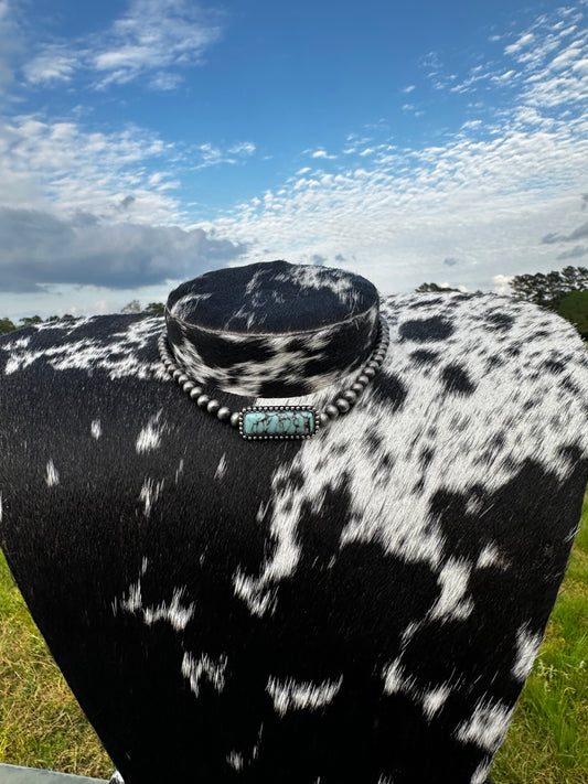 Bar choker necklace