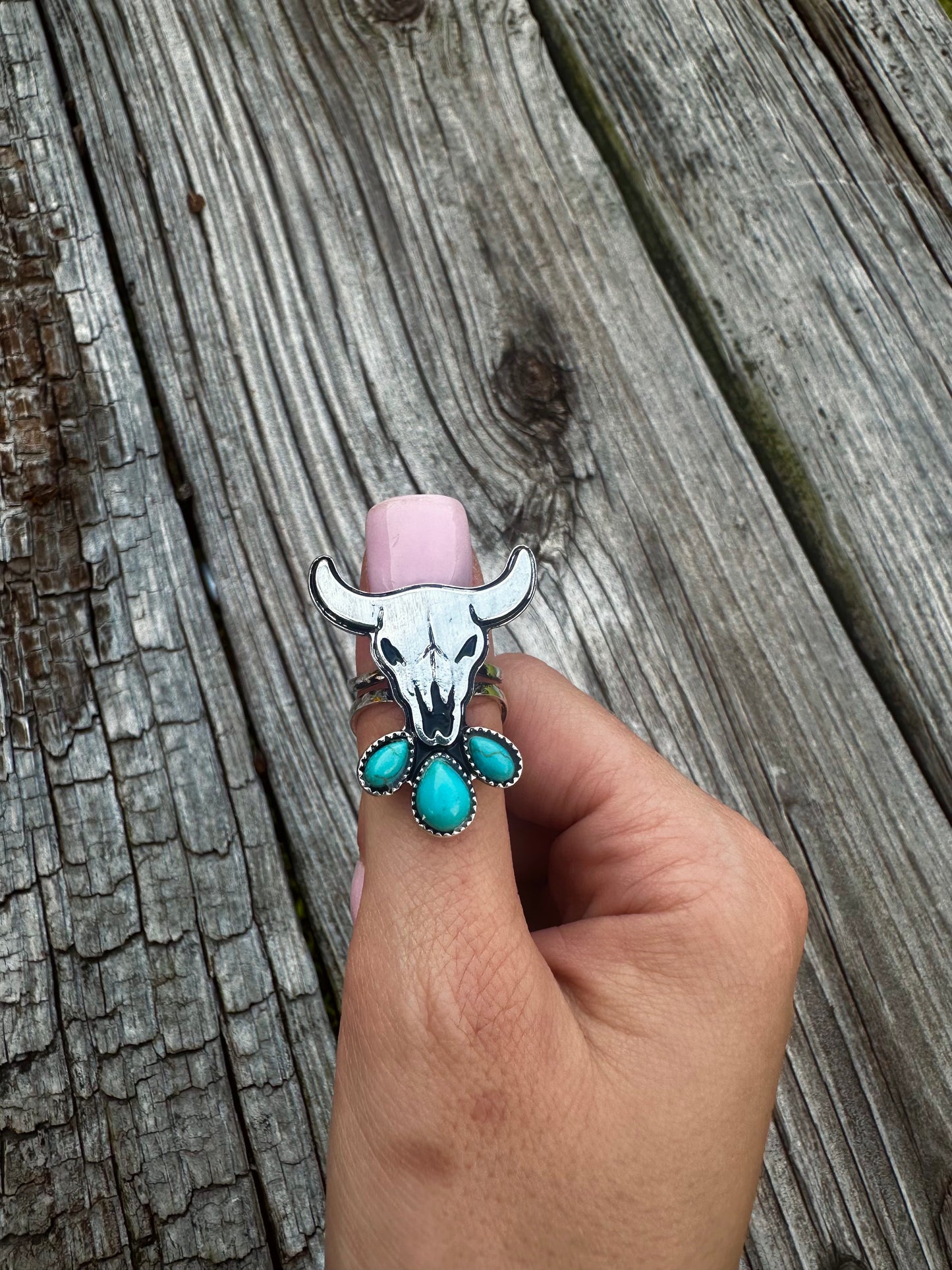 Adjustable Bull cluster ring