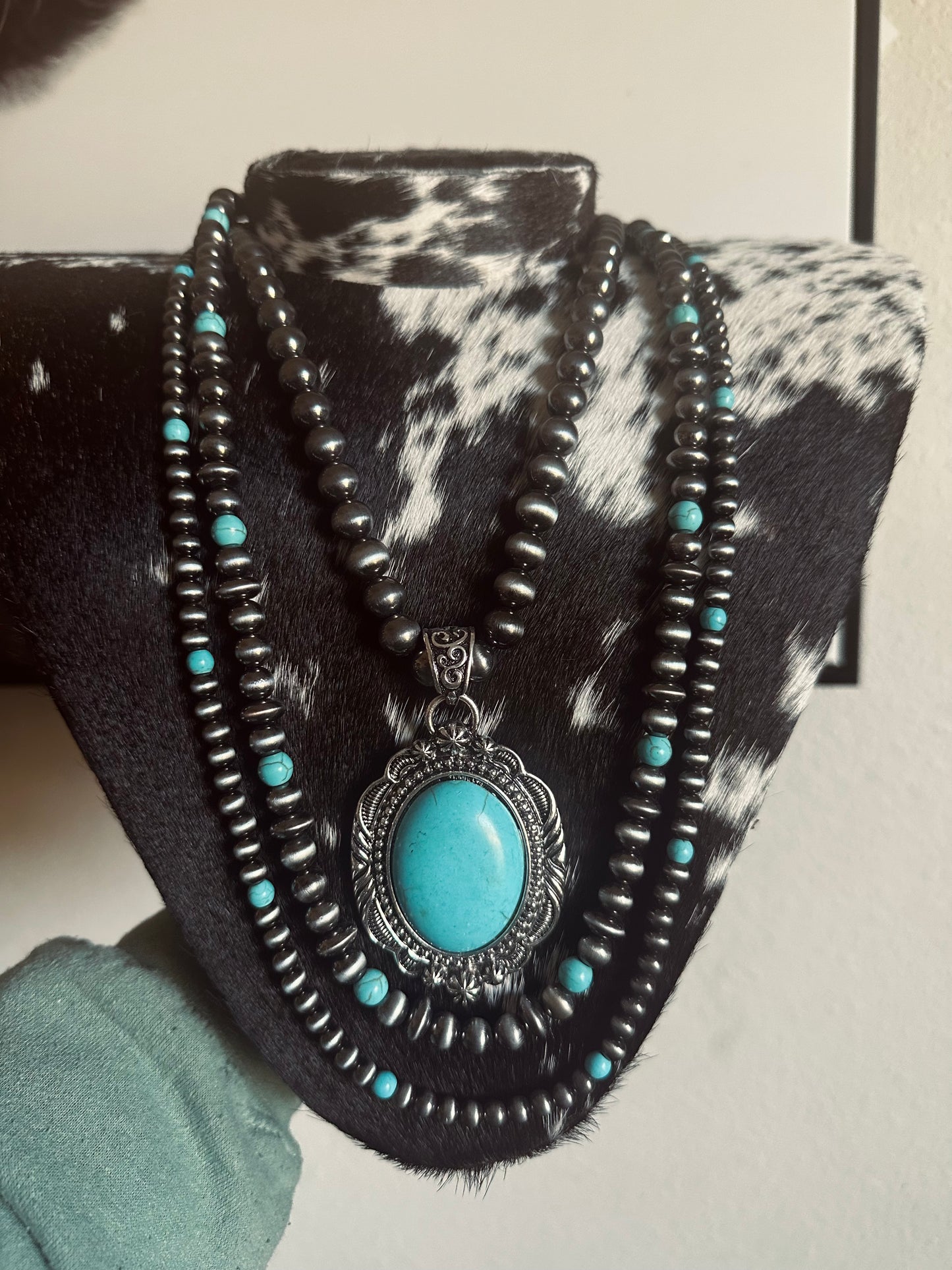 Hadyn 3 n 1 necklace