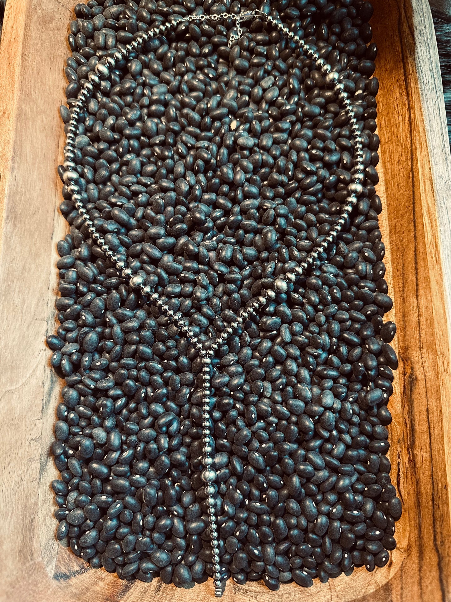 18 inch Lariat graduated sterling silver pearl