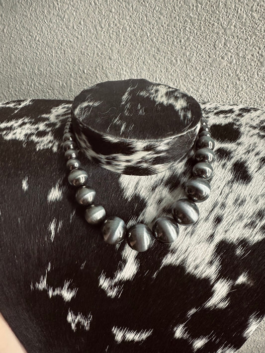 Large pearl necklace