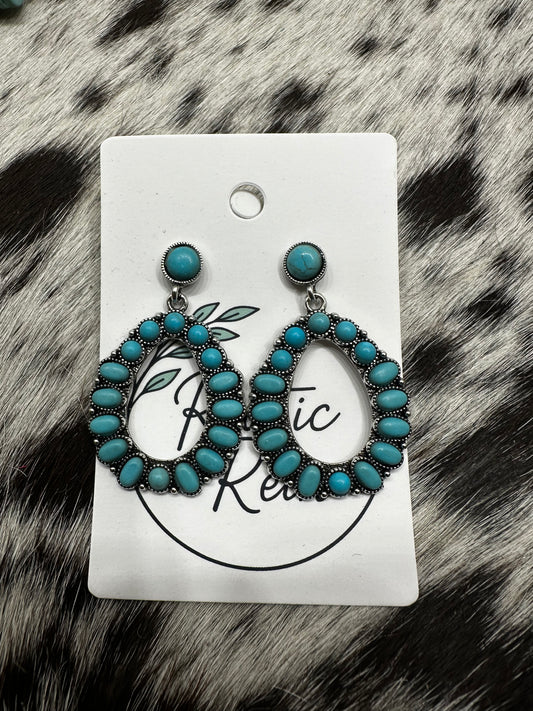 Colter earrings