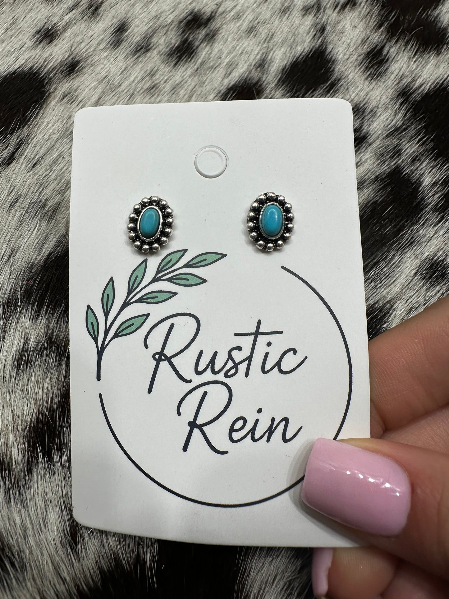 Bubble stud earrings