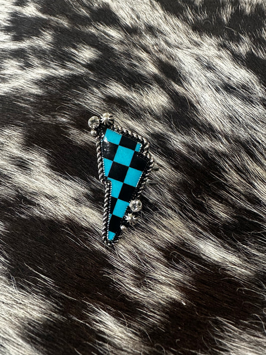 Adjustable lightning ring