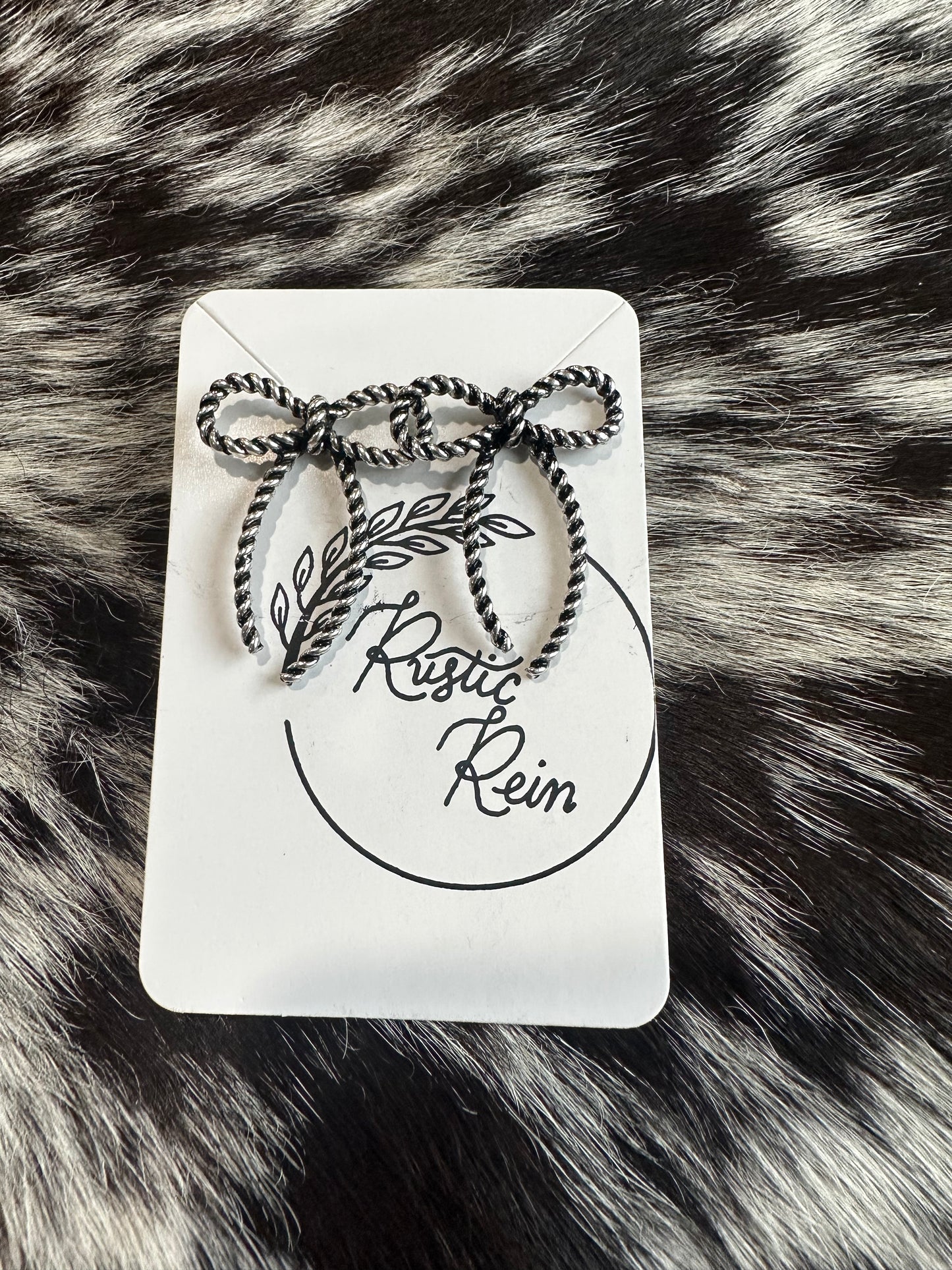 Rope bow tie earrings