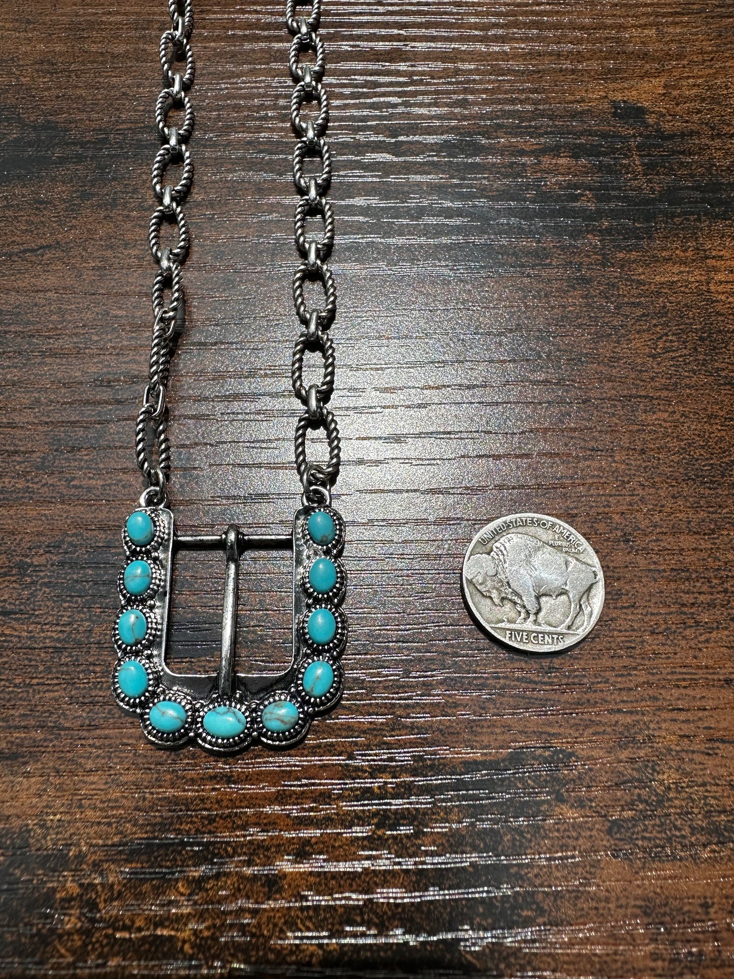 Stone buckle necklace