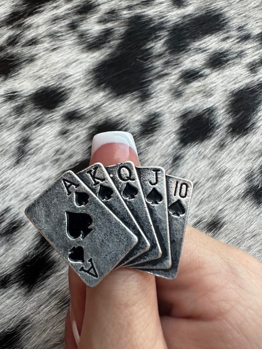 Adjustable Spade cards ring