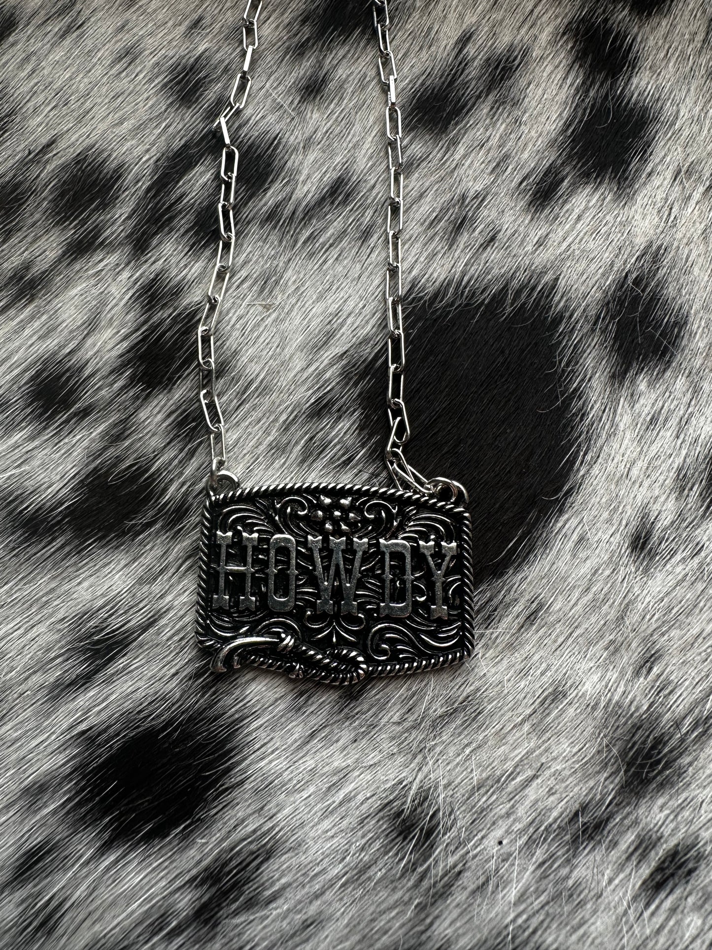 Howdy necklace