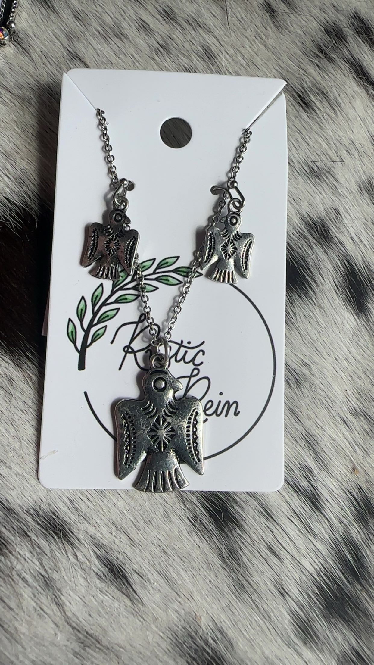Thunder bird earring & necklace set