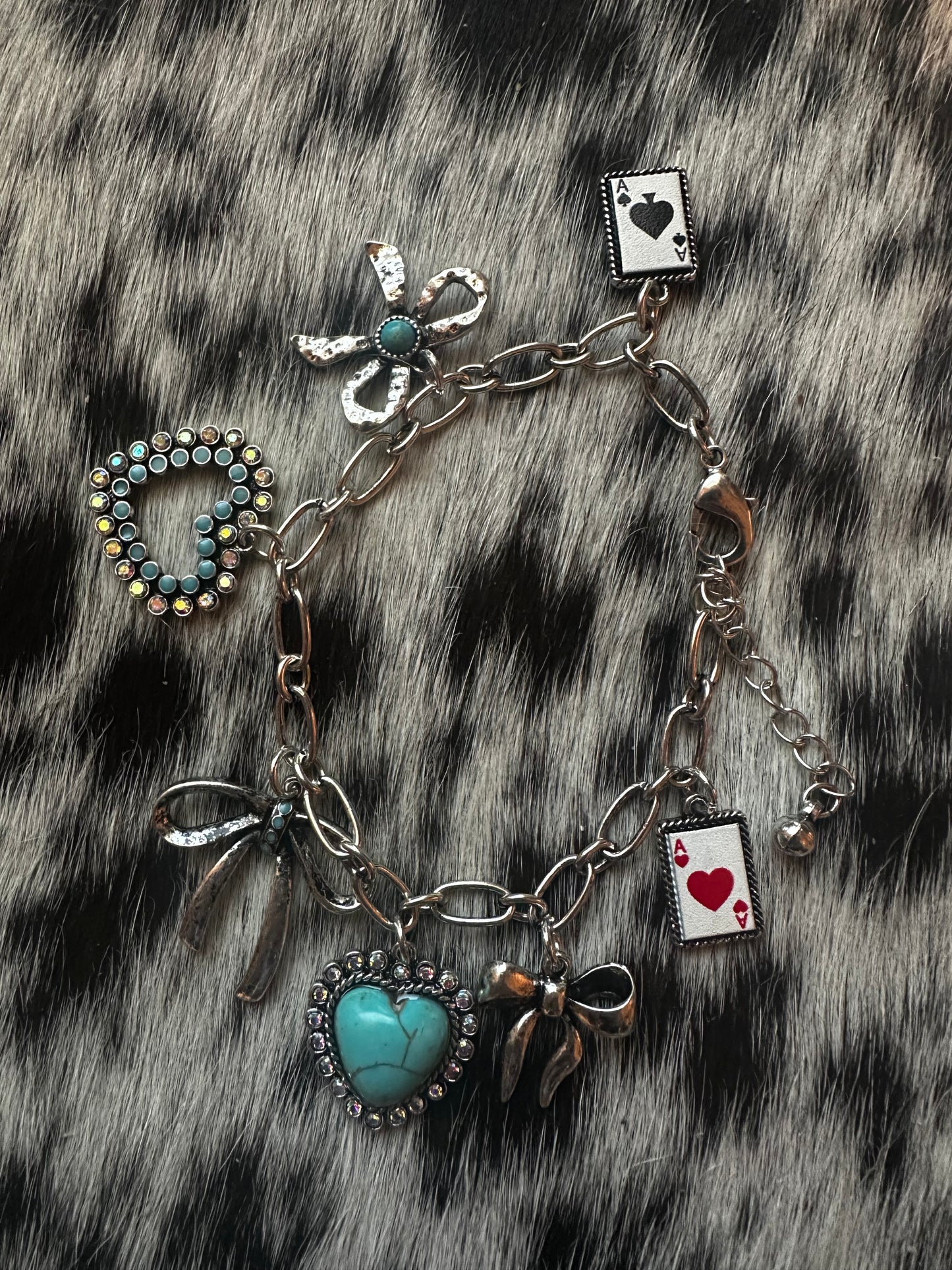 Bow tie charm bracelet