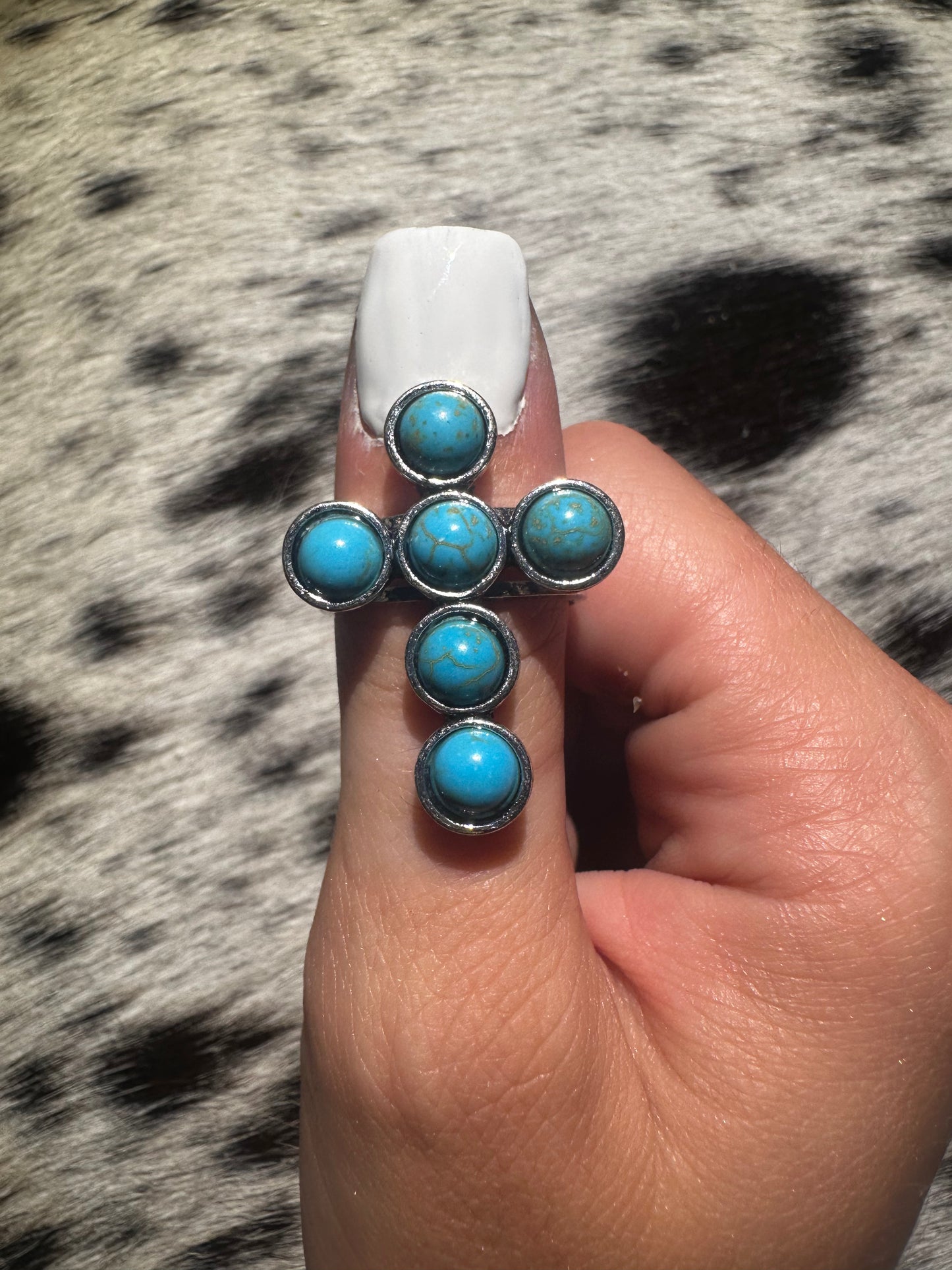 Adjustable cross ring