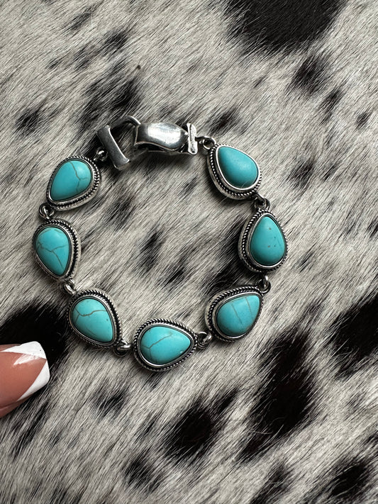 Tear drop bracelet