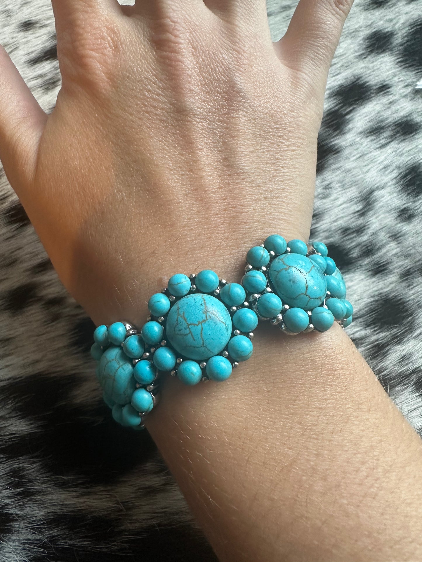 Myra stretch bracelet