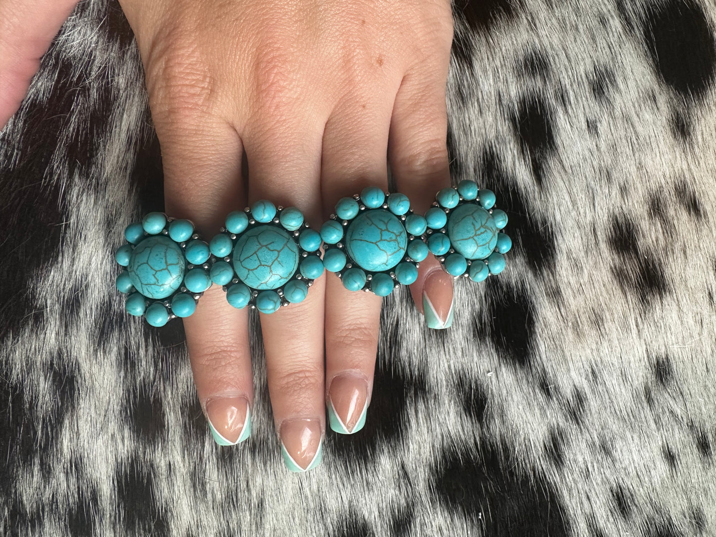 Myra stretch bracelet