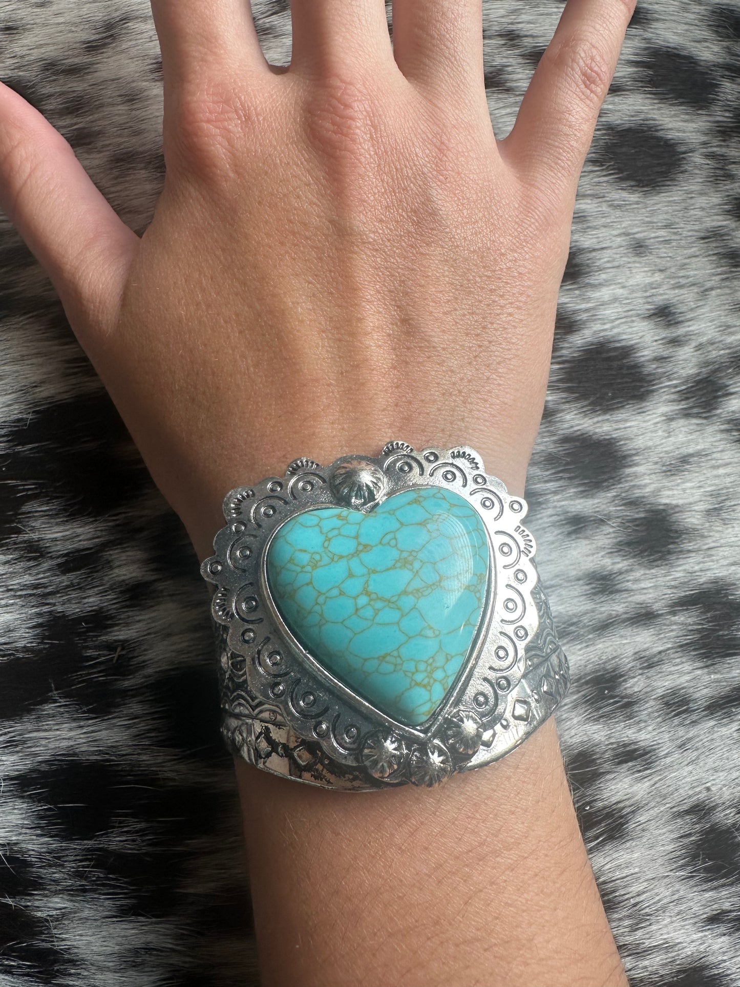 Heart cuff bracelet
