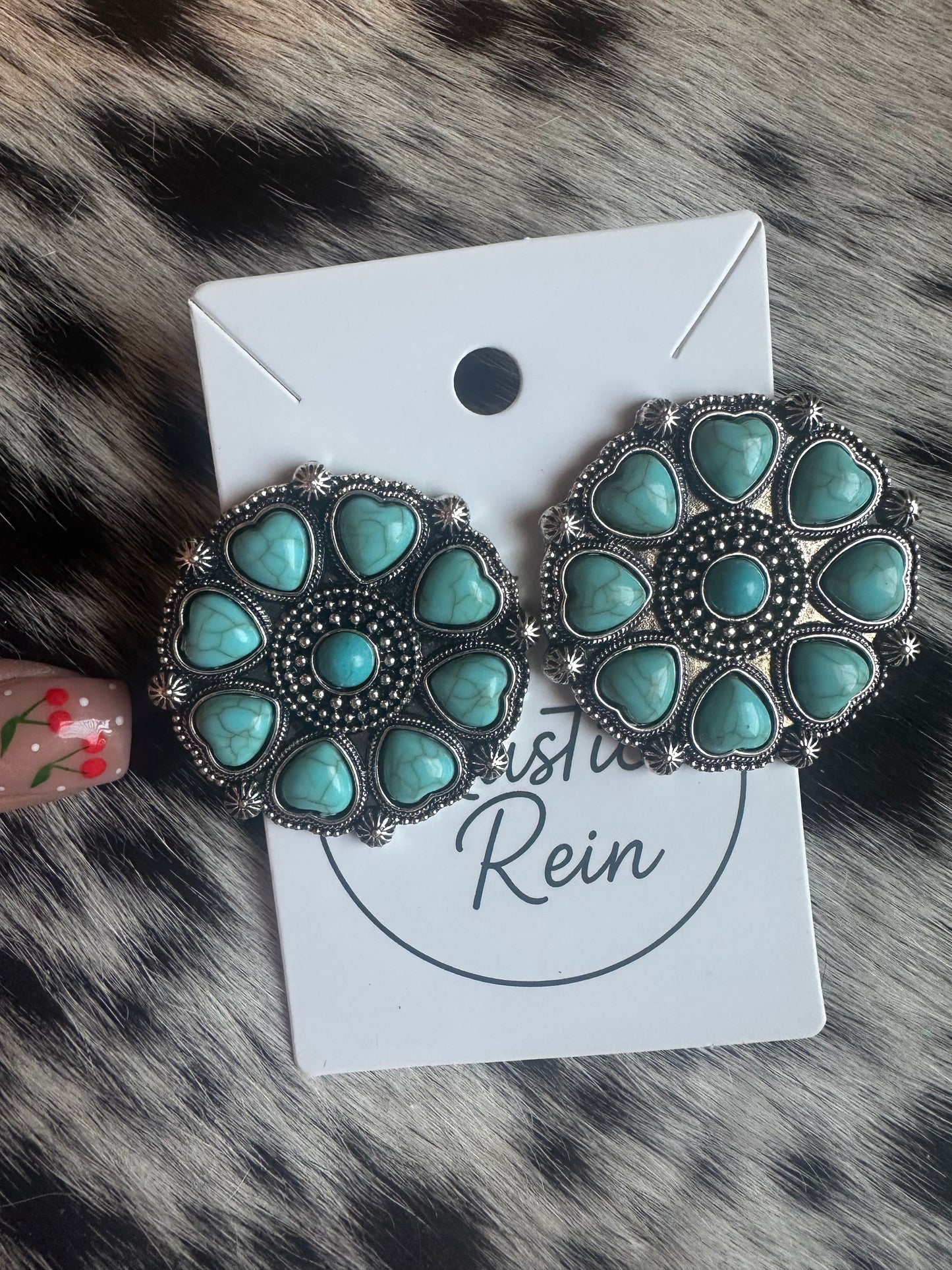 Kyra earrings