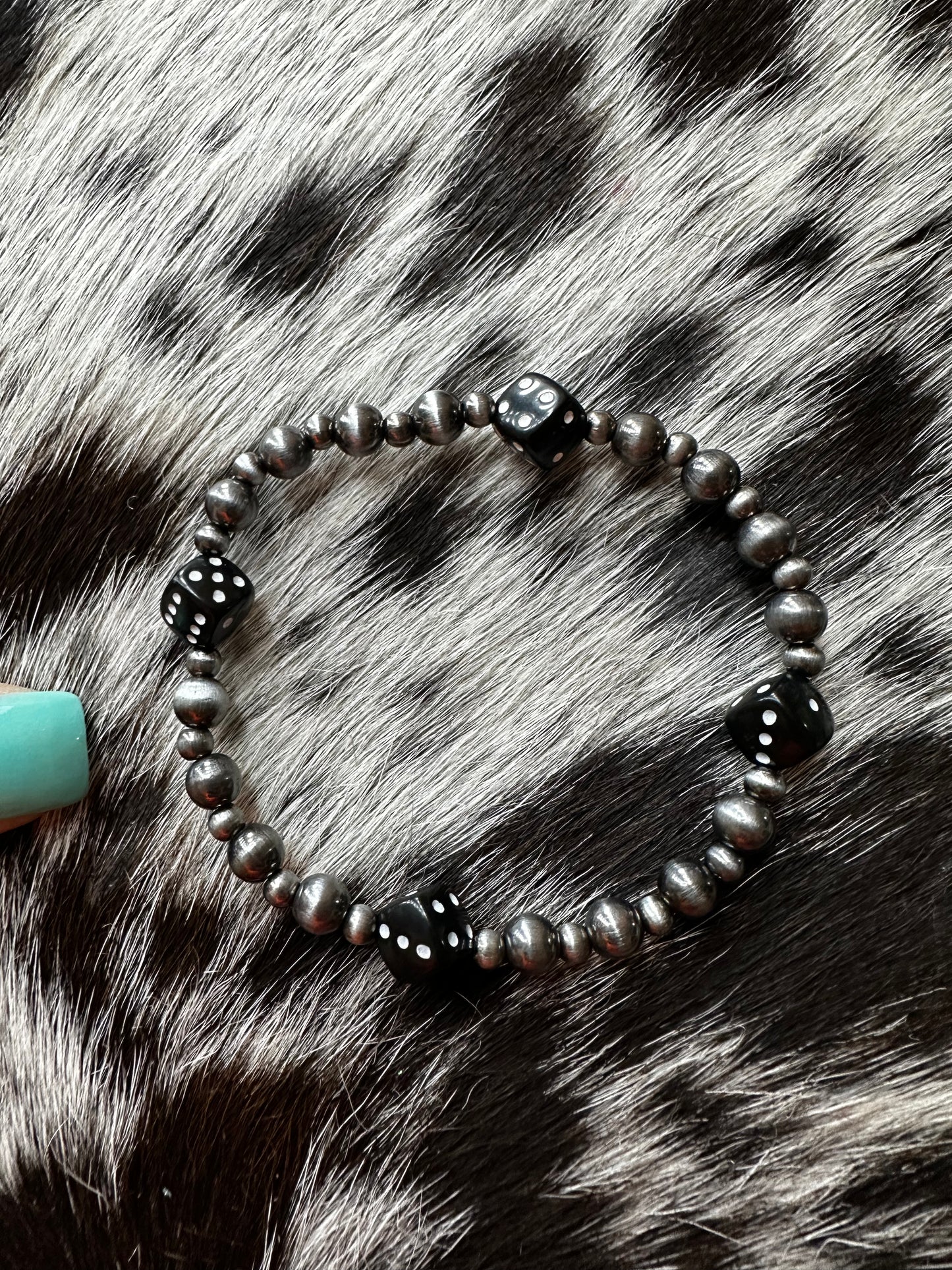 Blk dice stretch bracelet