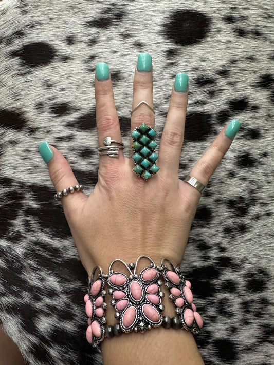 Pink butterfly stretch bracelet