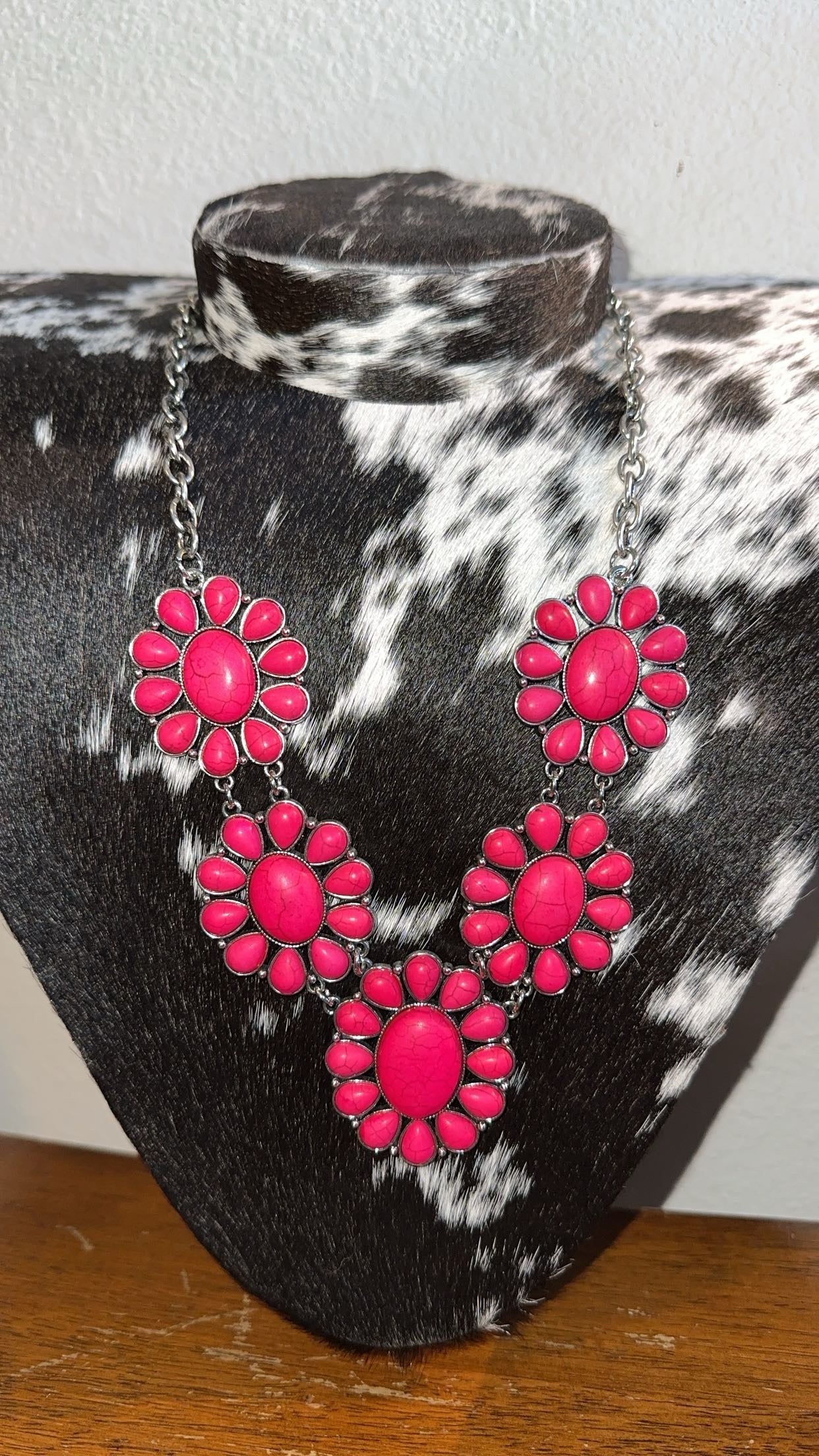 Pink flower necklace